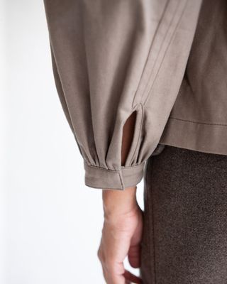 W'MENSWEAR PARA SHIRT IN MUSHROOM