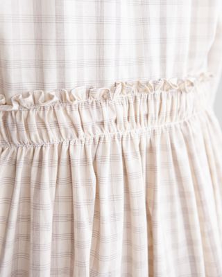 W'MENSWEAR TOURING DRESS IN OFF-WHITE