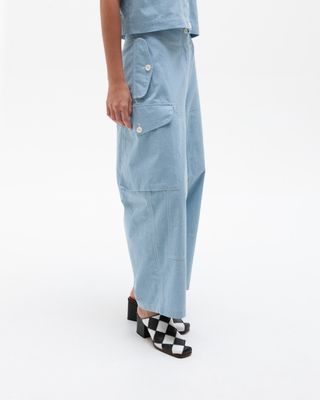 W'MENSWEAR JANET DESPATCH PANT IN BABY BLUE
