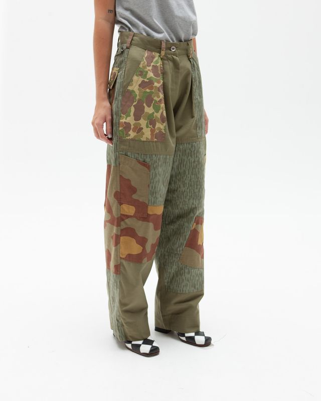 GOOD 'OL WHATS-HER-FACE FREEDOM FLIGHT TROUSER IN ARMY GREEN CAMO