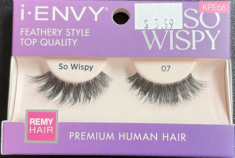 I Envy So Wispy Lashes
