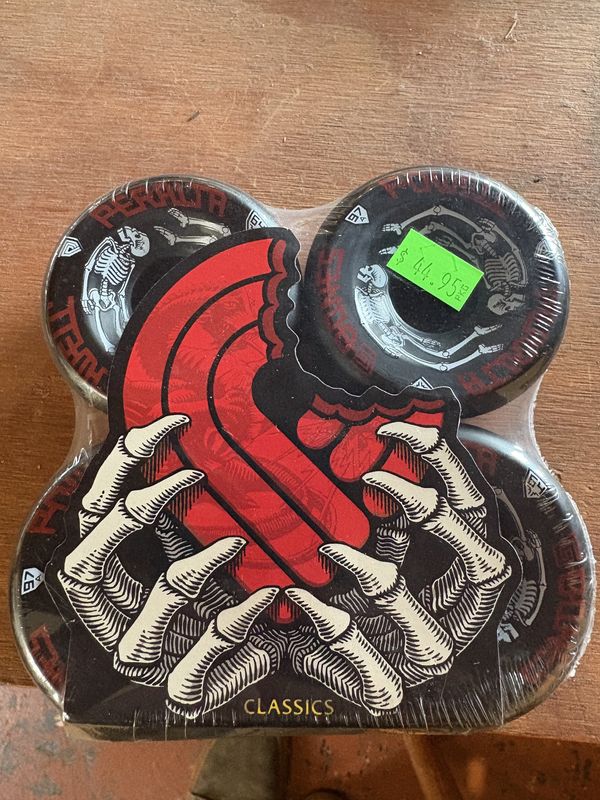 Powell Peralta Classics 64mm