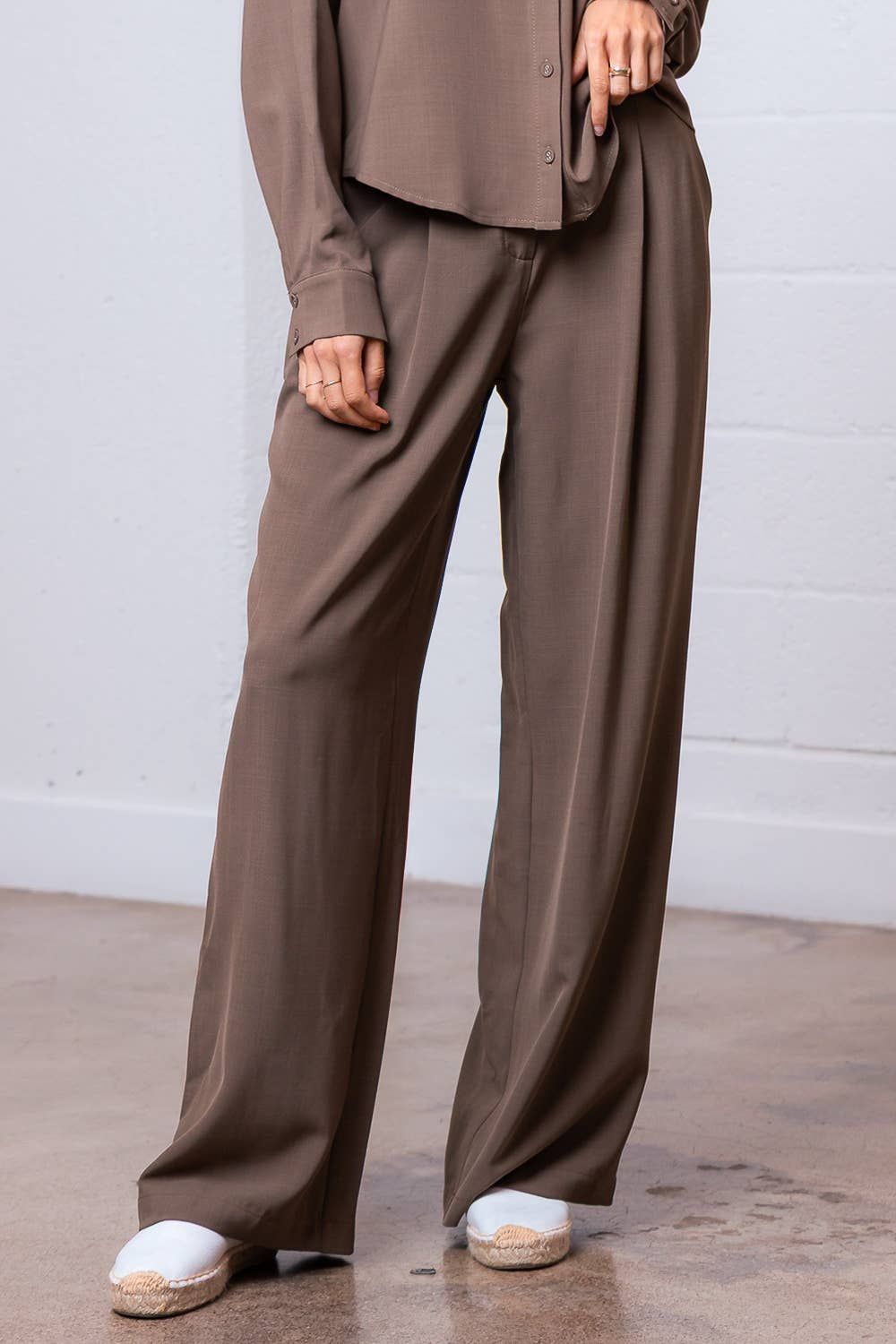 SP86370T-PINTUCK STRAIGHT SOLID LONG PANTS