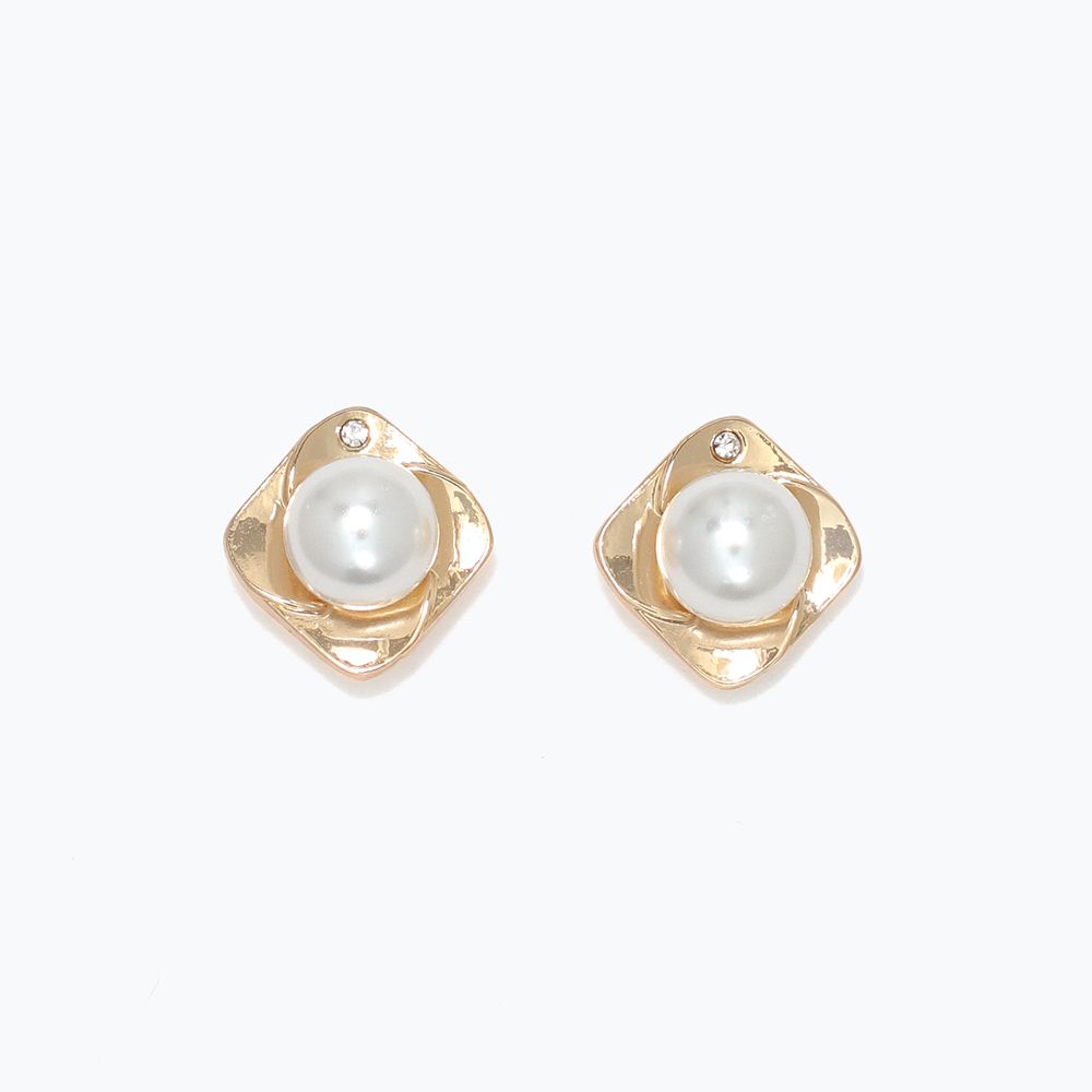 EARRINGS - GOLD WITH CRYSTALS &amp; PEARLS