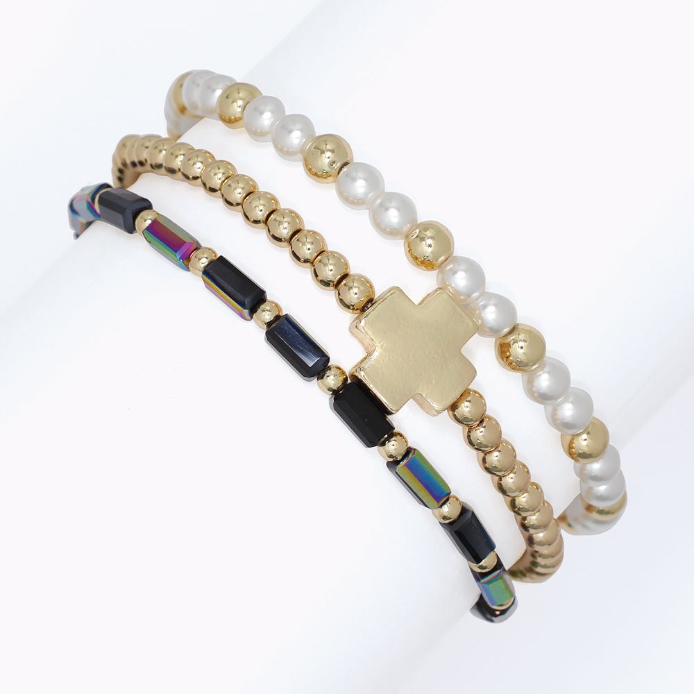 BRACELET - DARK GREEN, PEARL, GOLD BEAD