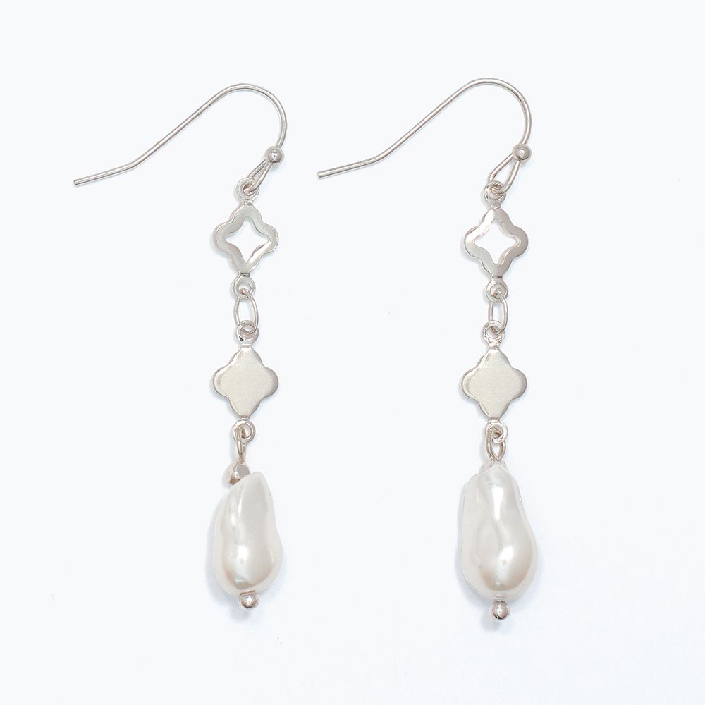 EARRINGS - SILVER CLOVER WITH PEARL DROPS