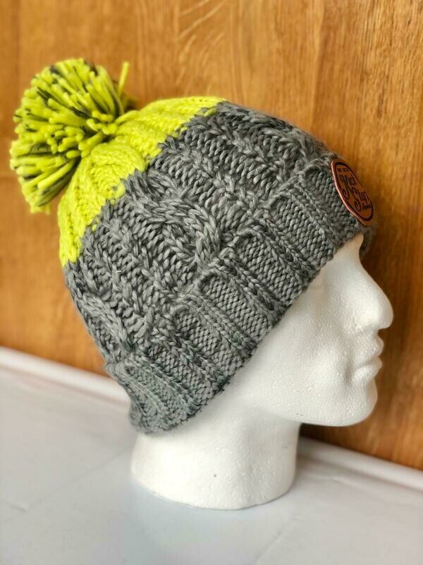 Kickstart Apres Bobble Hat
(Light Grey/Citron)