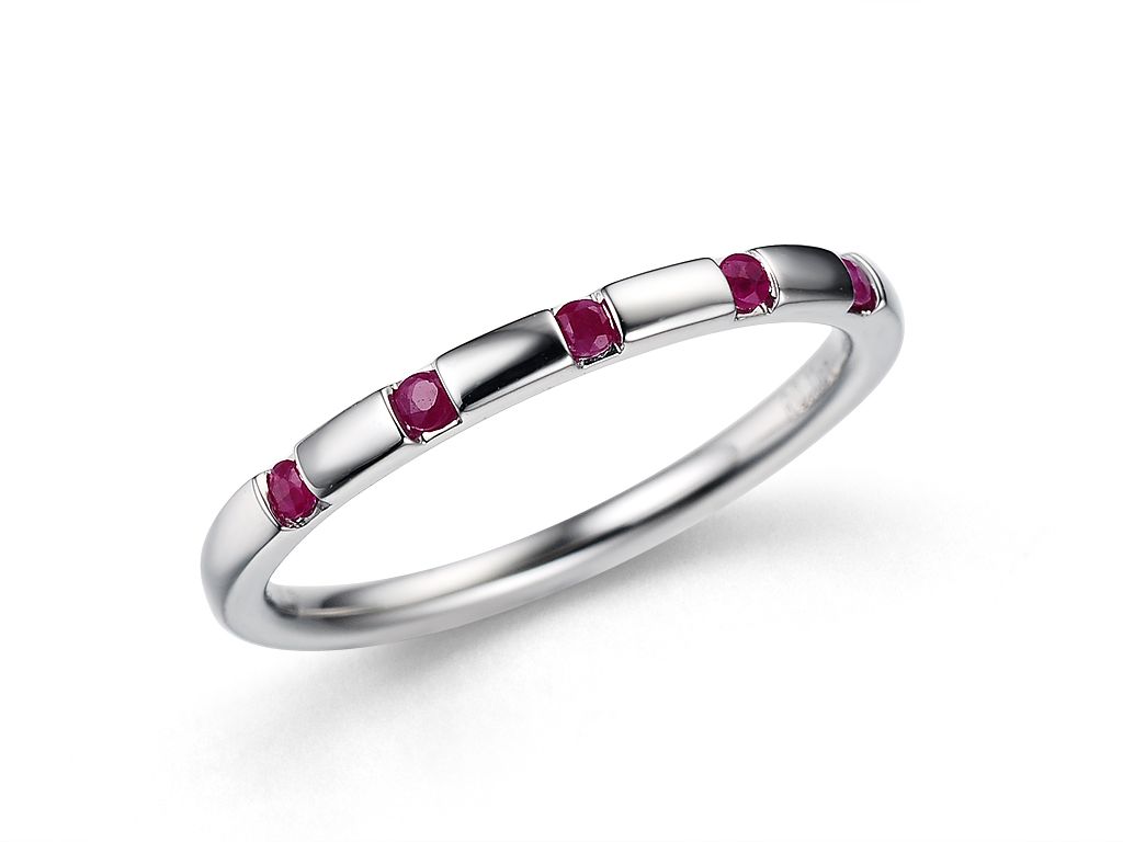 18K金红宝石戒指