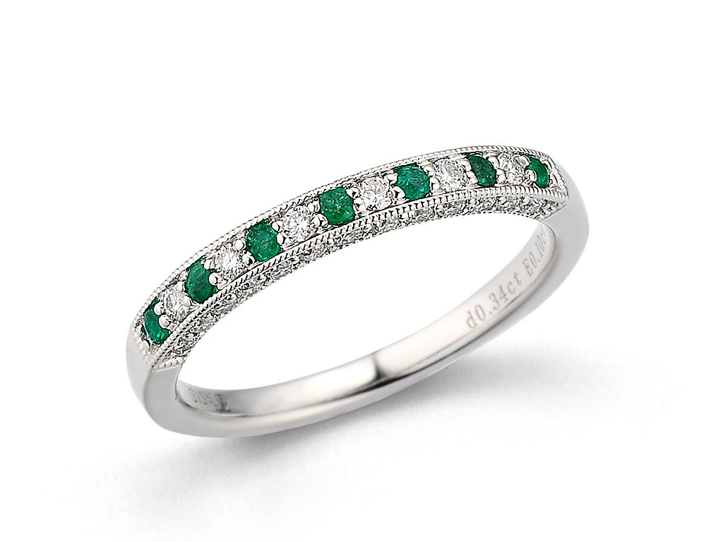 18K金祖母绿钻石戒指