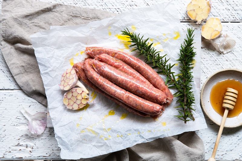 Quality Ingredients Honey Bee Sausage Meal 1kg