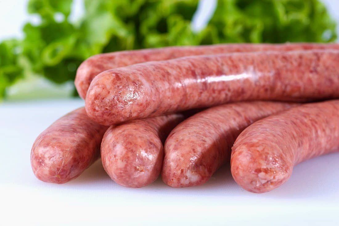 Corona Cracked Pepper and Worcestershire Sausage Meal 1kg