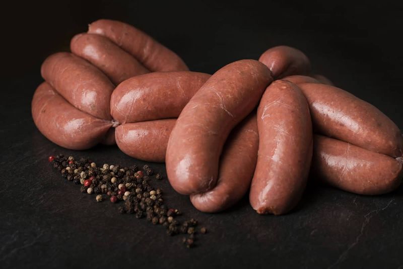 F/M Merlot and Cracked Pepper Sausage Meal 1kg