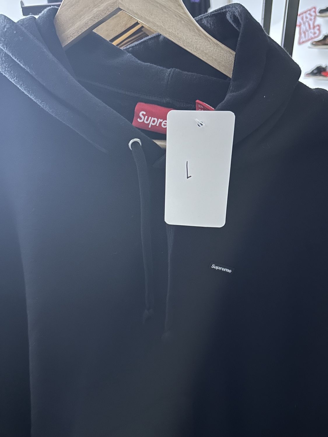 L-Supreme Small Box Hooded Sweatshirt (FW24)