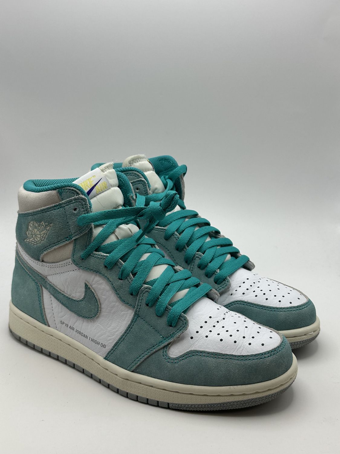 Used- Sz 8 Jordan 1 Retro High Turbo Green