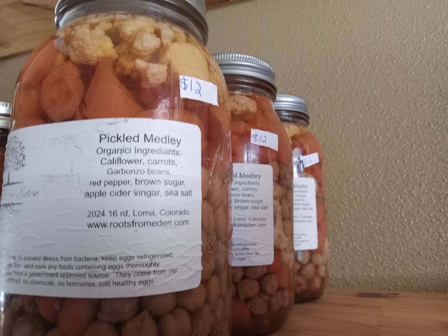 Medley of vegtables pickled quarts