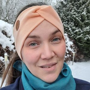 kotimainen merinovilla asuste värianalyysin mukaan keväille