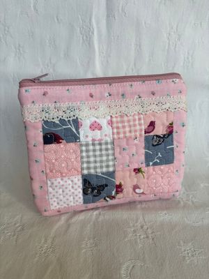 Stofftäschchen mit Reißverschluss