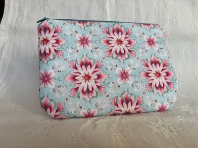 Stofftäschchen mit Reißverschluss