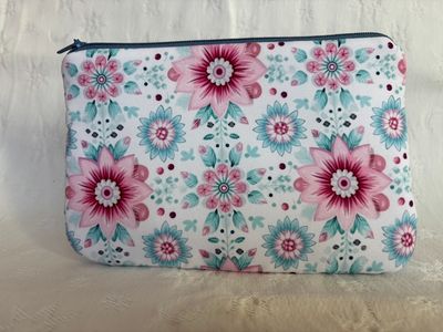 Stofftäschchen mit Reißverschluss