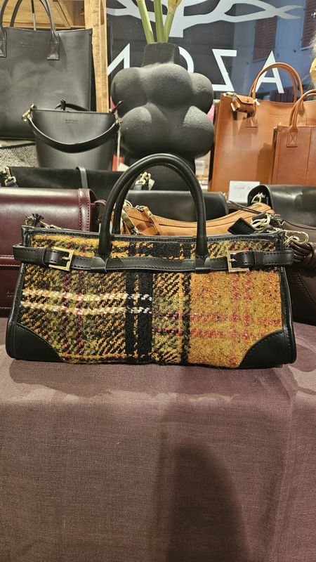 Handbag  - Colette Check