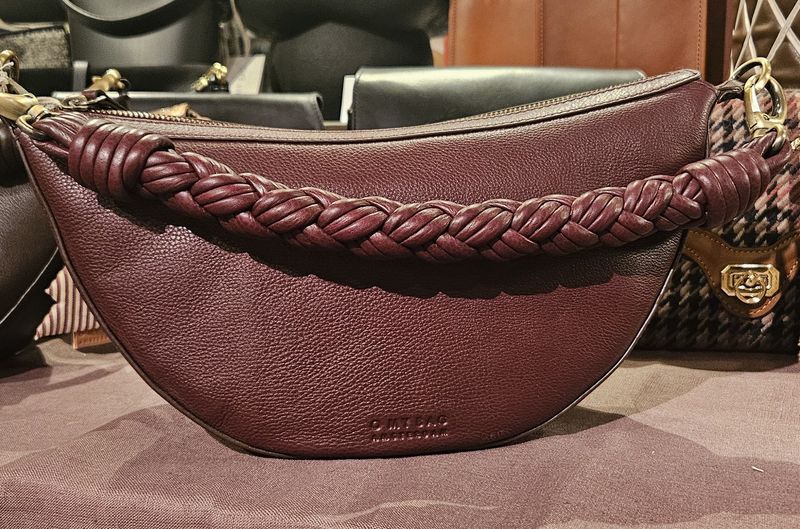 Leather Handbag - Leo Twisted Handle Darch Cherry