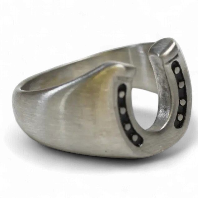 Horseshoe Ring, Size: 9