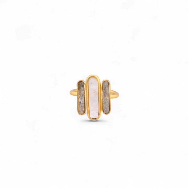 Ring Trikon