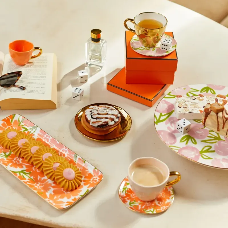 Good Morning Cake Plate - Palesa Carrot