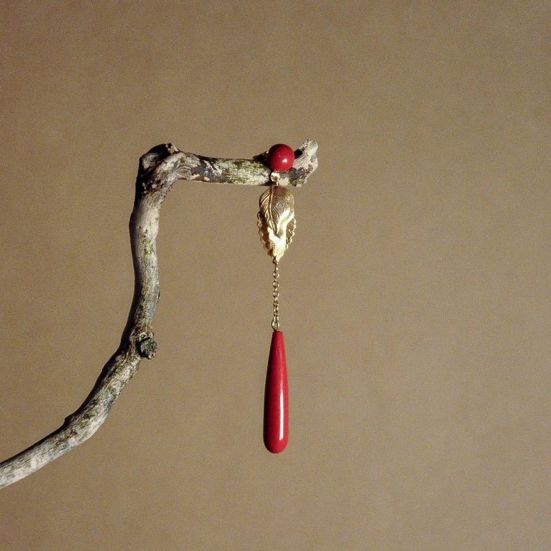 Upcycled Earrings Leaf  Red Colar Quartz