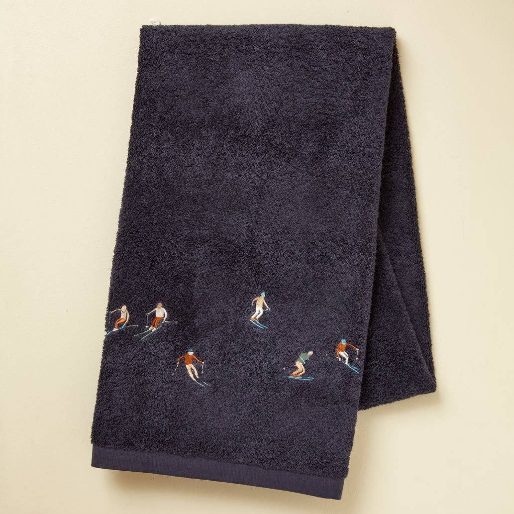 Après-ski Embroidered Towel, Size: 70x140 cm