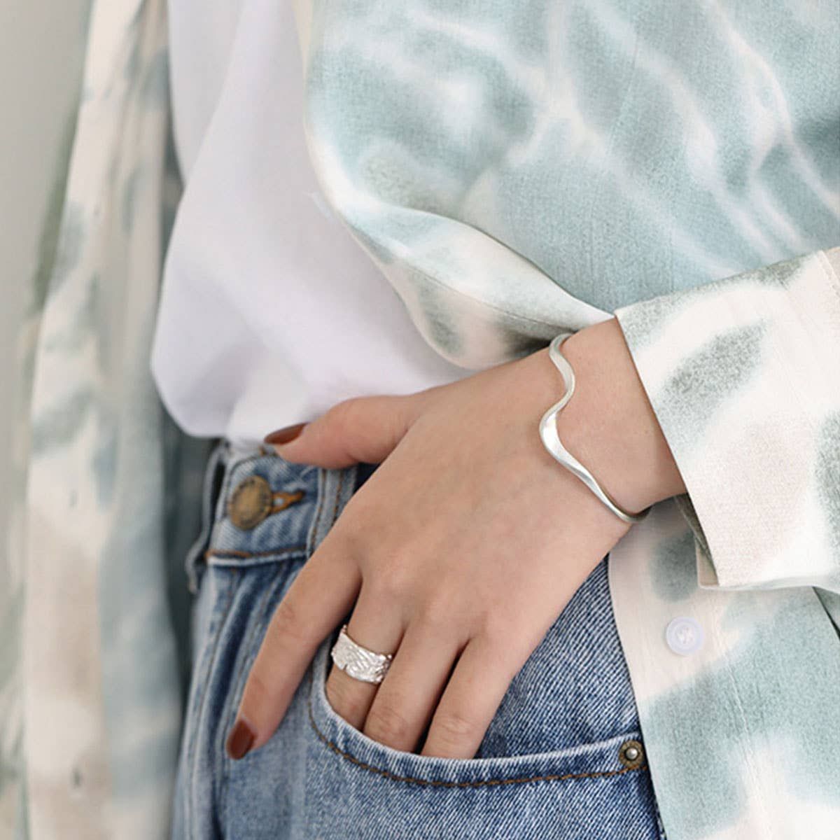 S925 Silver 18k Gold Plated Wave Bangle Bracelet, Color: Silver