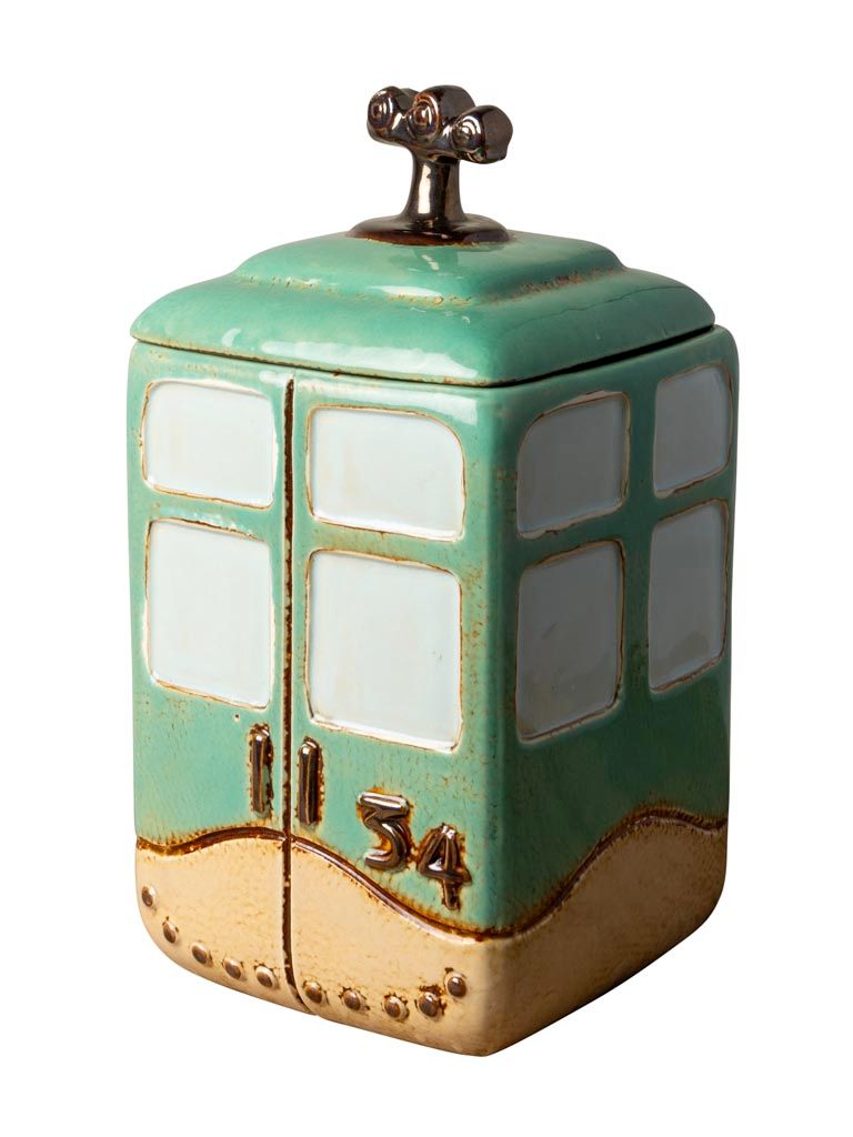 Green box cable car