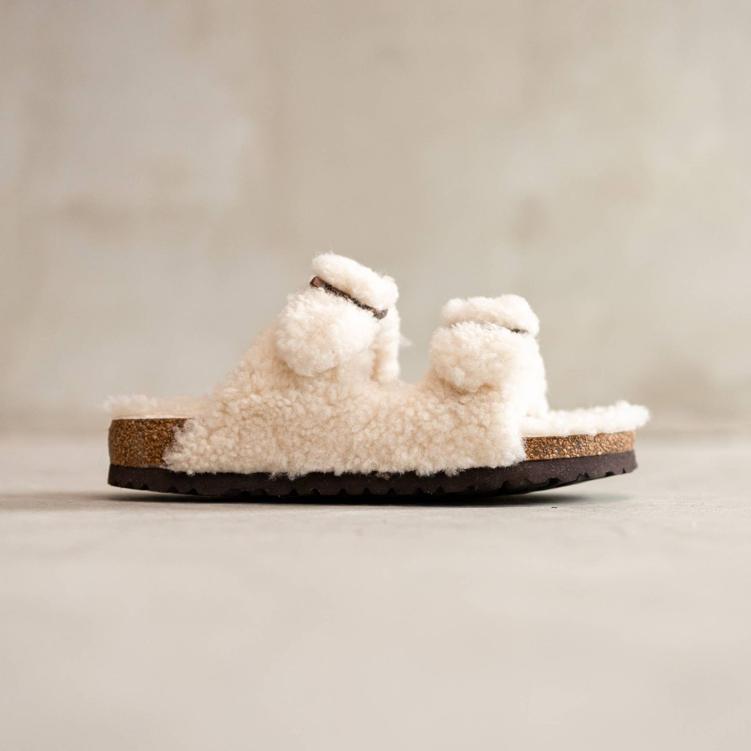 Sola Crossbreed Sheepskin Slipper | 2 Styles | EU 36-42, Color: Offwhite, Size: 40