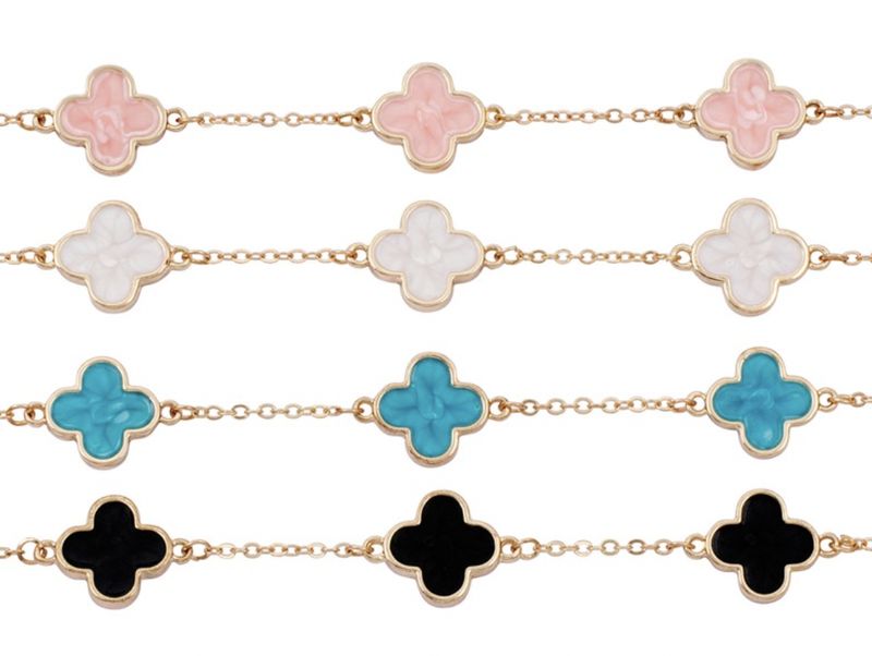 Clover Charm Bracelet CRZ0054