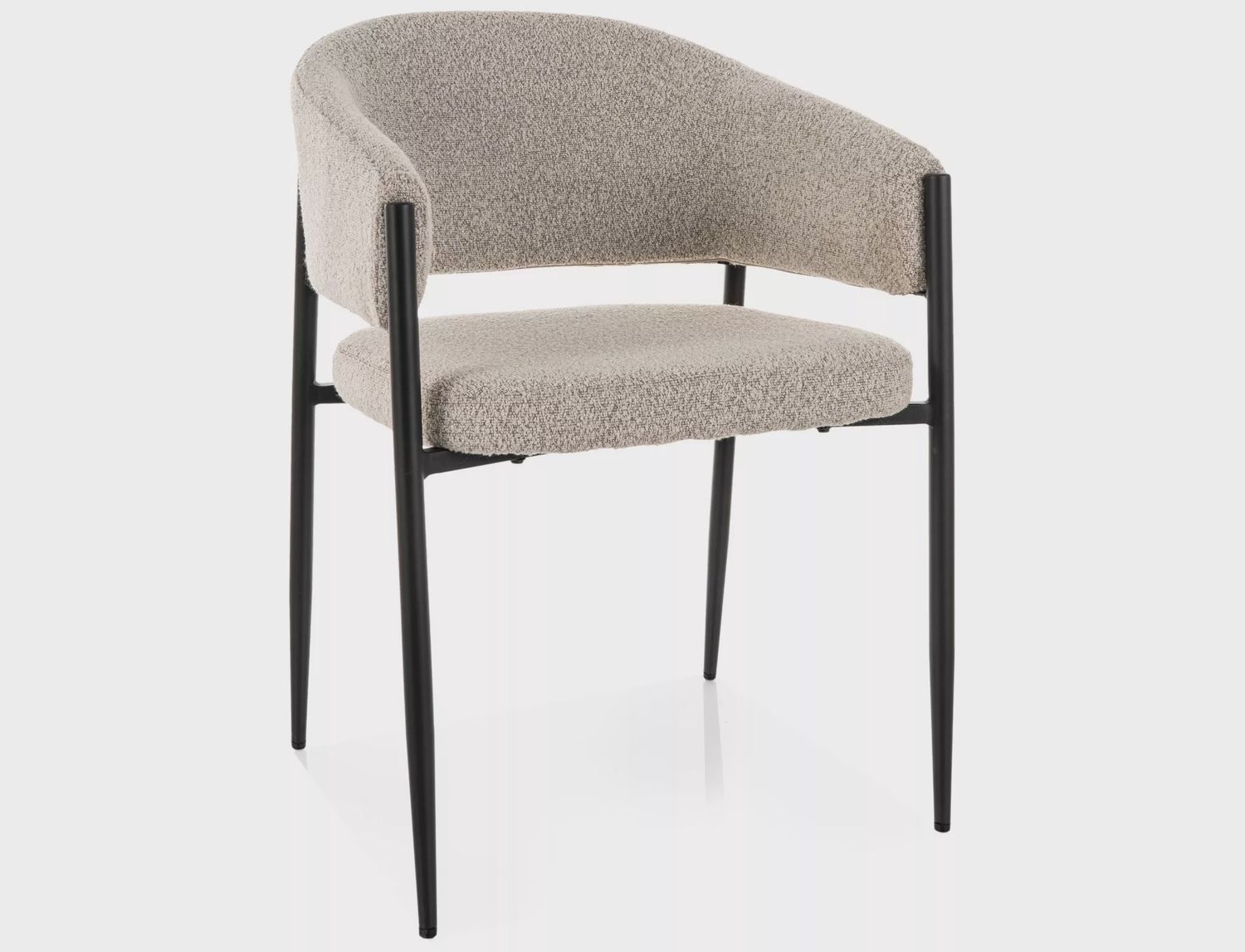 Akita chair