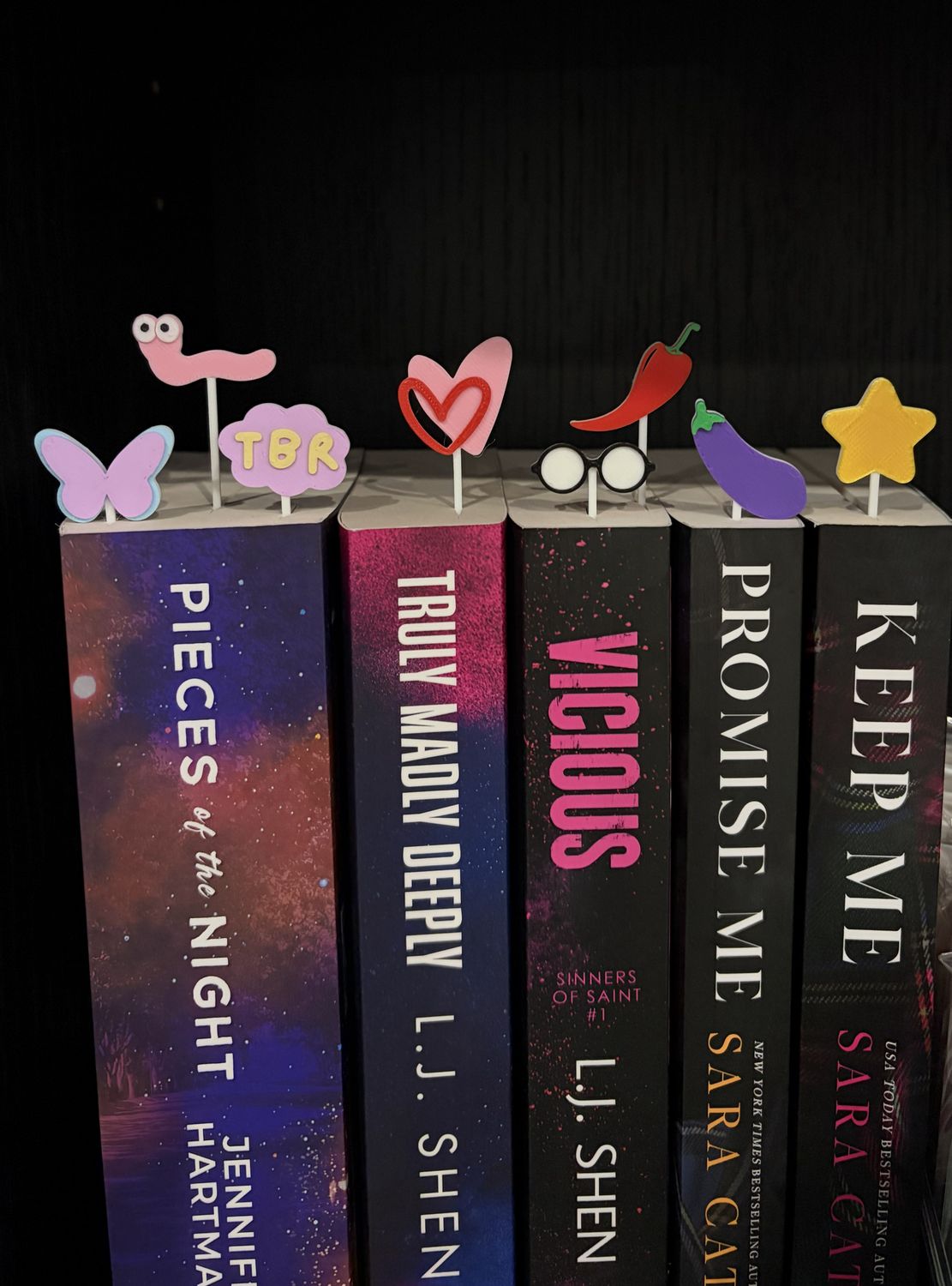 BOOK TOPPERS MIXED 10 PK