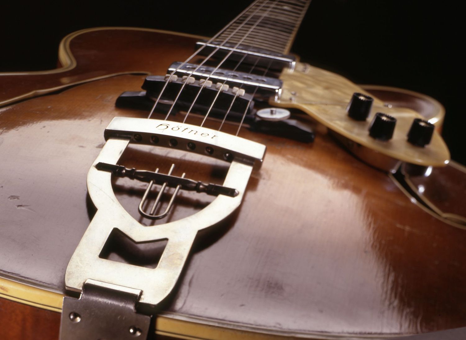 Guitare électrique vintage