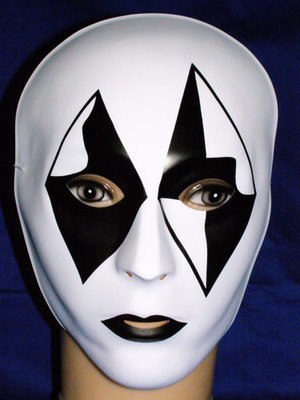 Wonderful Black &amp; White Mask !