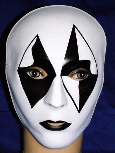 Wonderful Black &amp; White Mask !