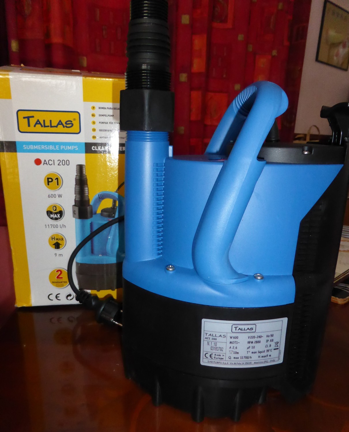 Tallis Verty Nova 200 with Internal Float Switch