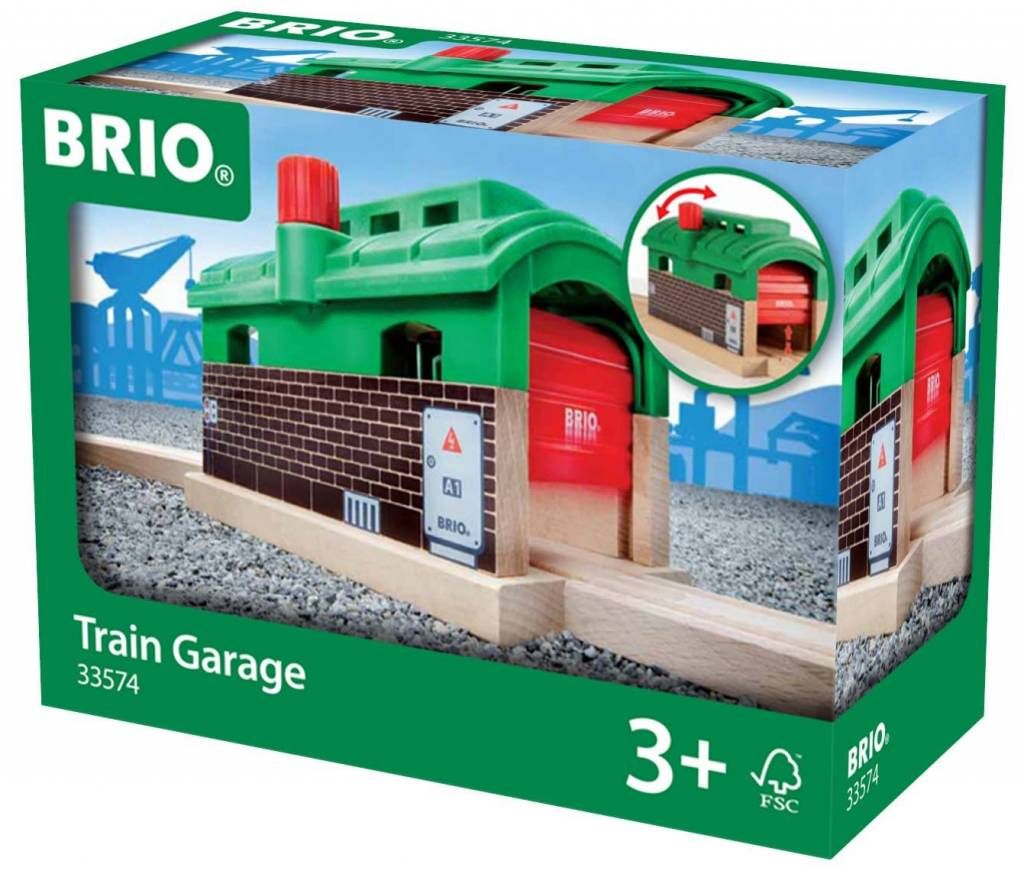 Brio World Train Garage