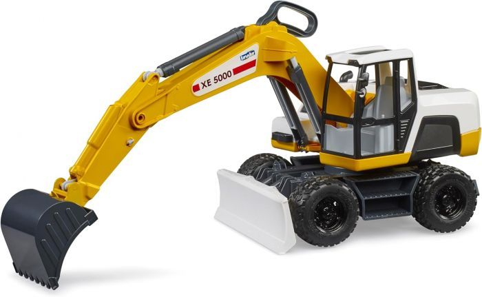 Bruder Roadmax Excavator
