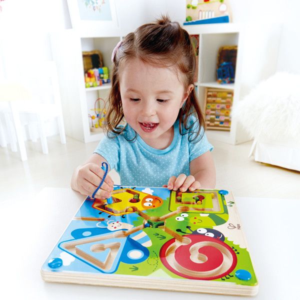 Hape BEST BUGS MAGNETIC MAZE