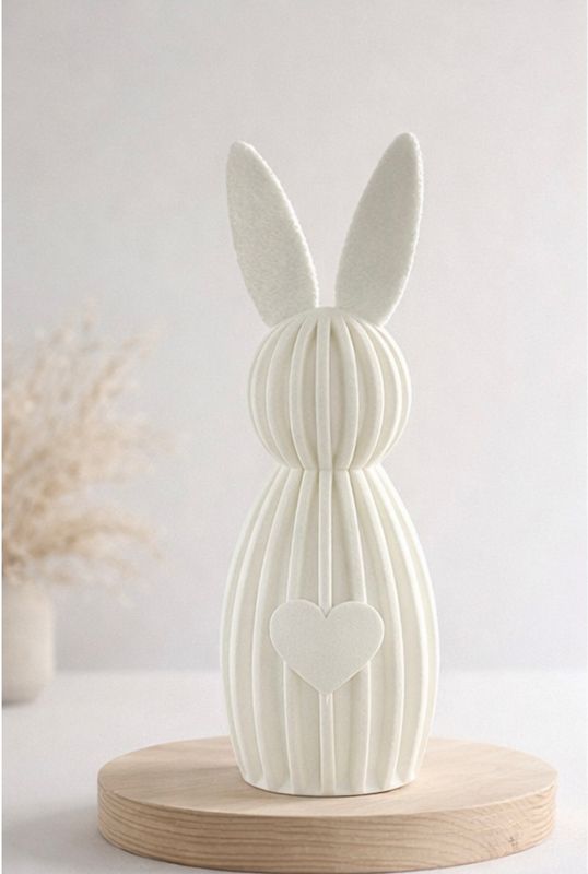 Osterhase klein mit Herz