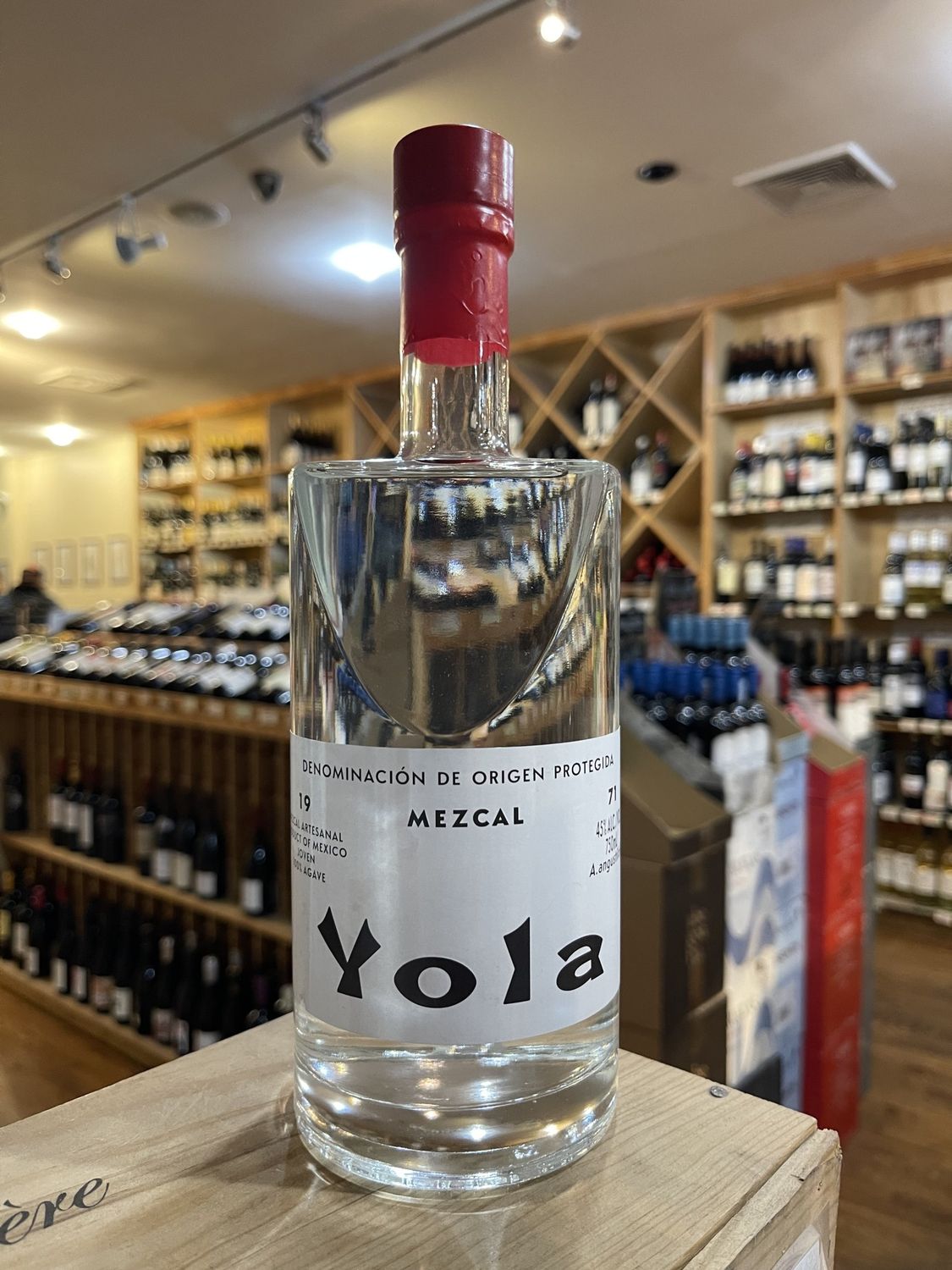 Yola Mezcal Artesanal Joven 100% Agave