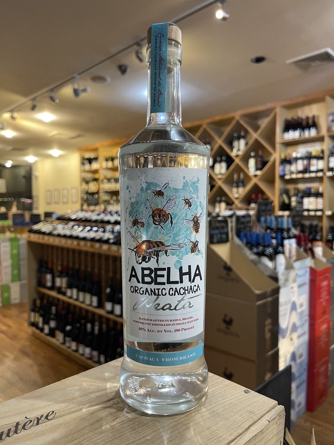 Abelha Prata Organic Cachaça
