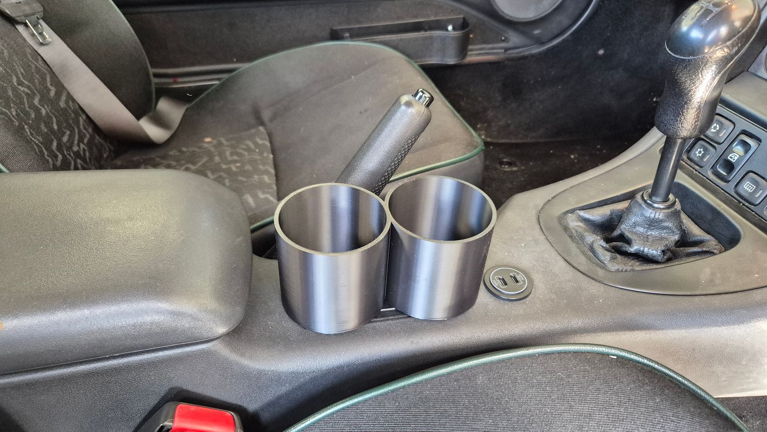MGF Dual Cup Holder