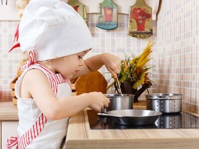 PEQUEÑOS CHEF