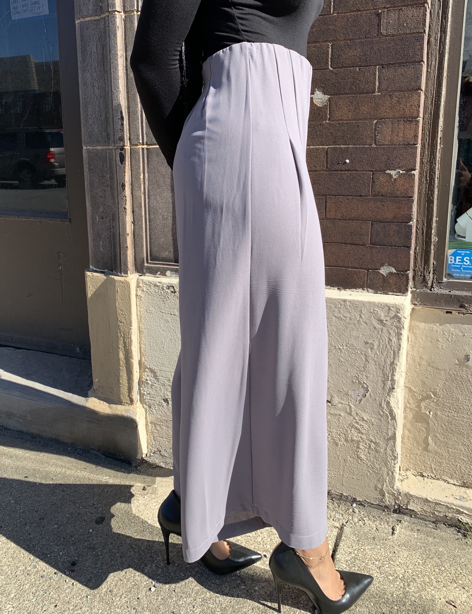 Lazy Susan Cropped Wide Leg
