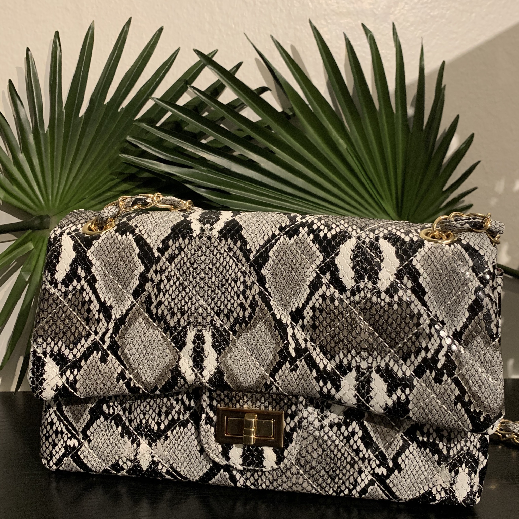 Chelsea Chain Bag